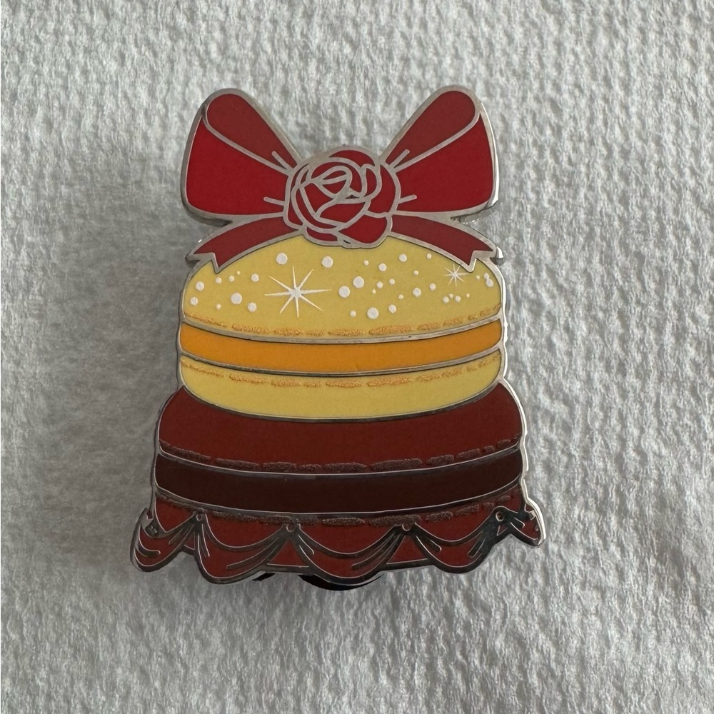 Disney Princess Pastries Mystery Pin Belle